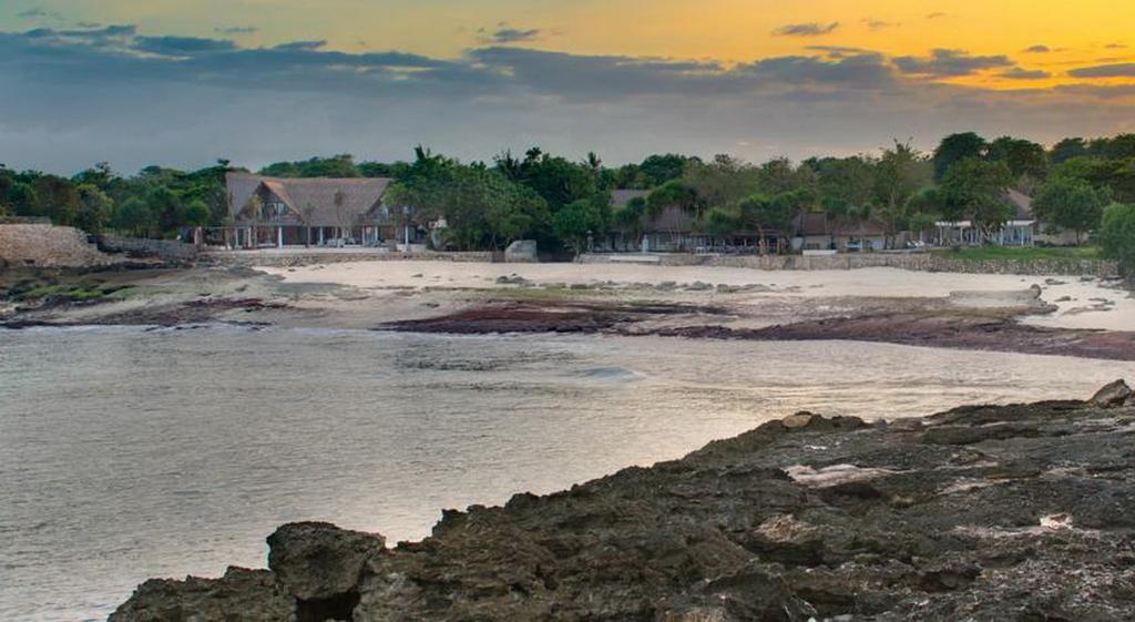 Villa Waru Lembongan Zewnętrze zdjęcie